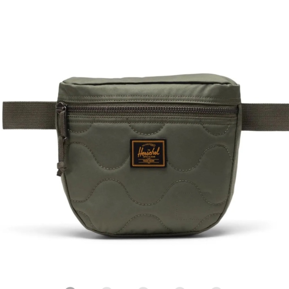 Herschel Settlement Hip Pack in Quilted Capsule